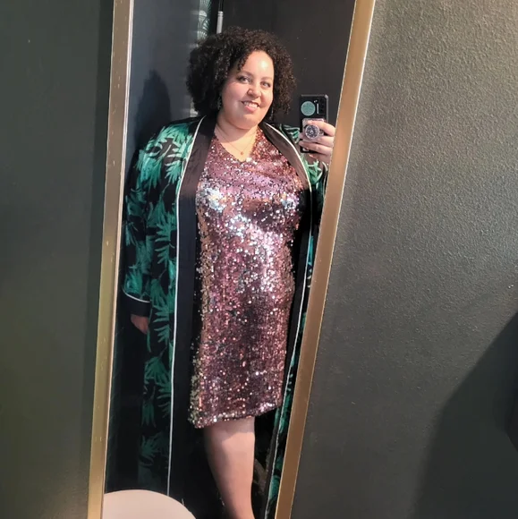 J Crew Universal Standard pink sequin dress - Picture 3 of 4